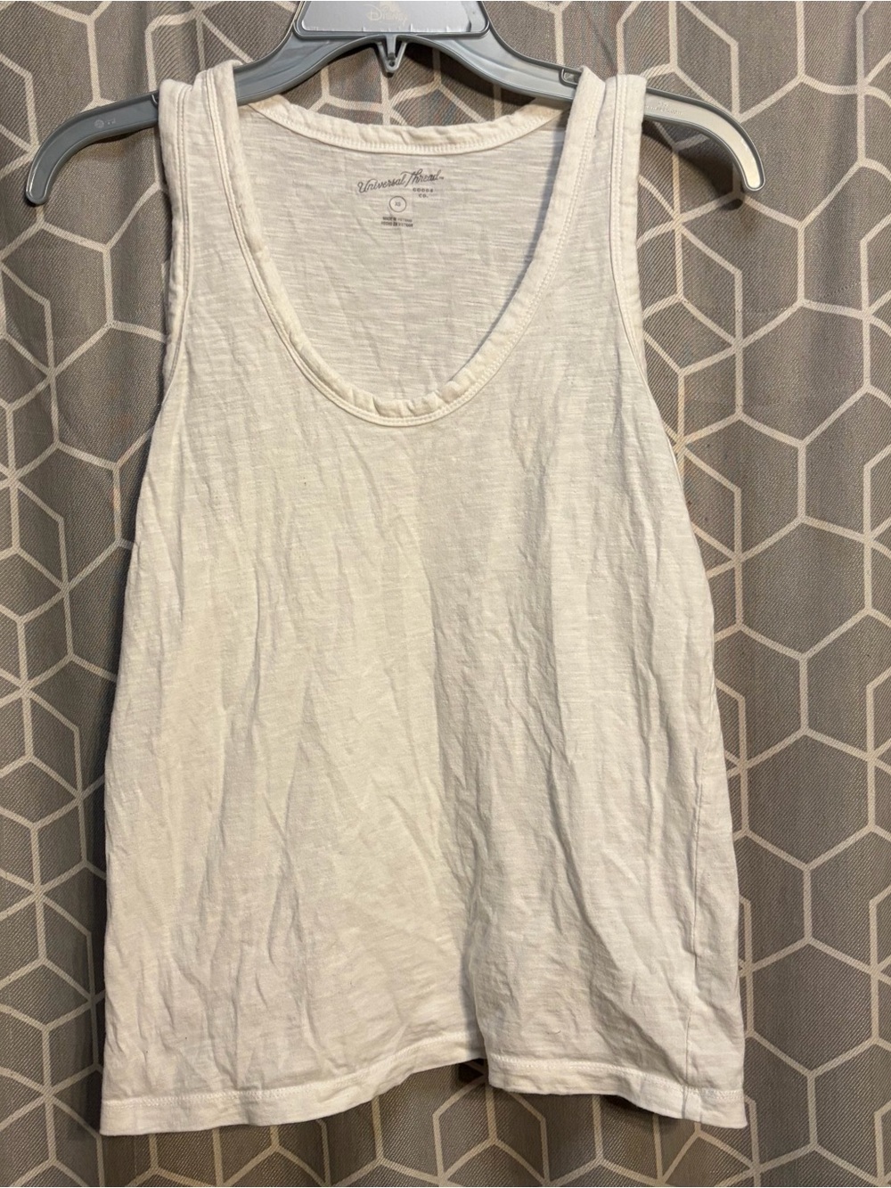 Universal Thread Cream Scoop Neck Tank Top